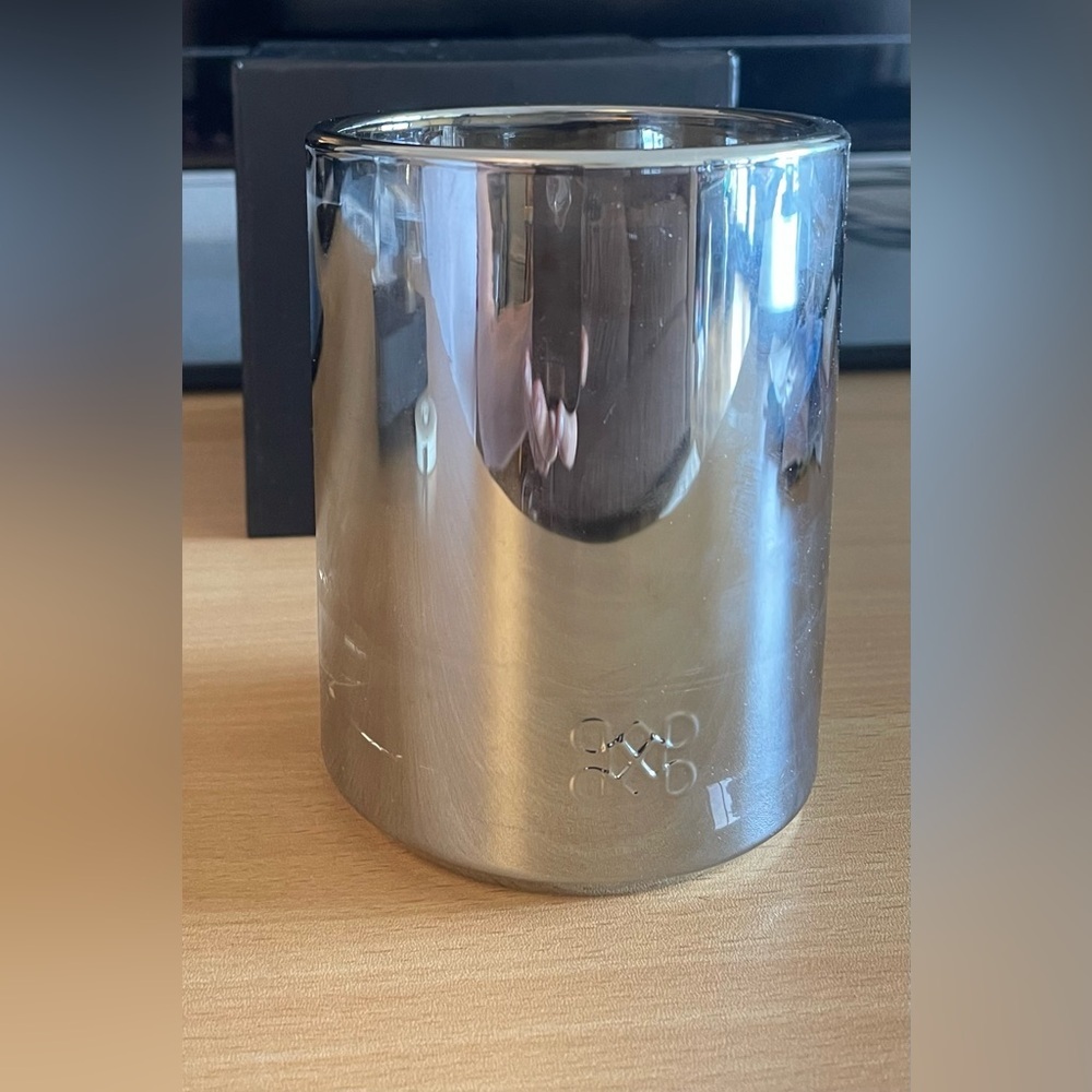 NIB Dublin Luxury Scented Limited Editon Candle - Picture 10 of 12